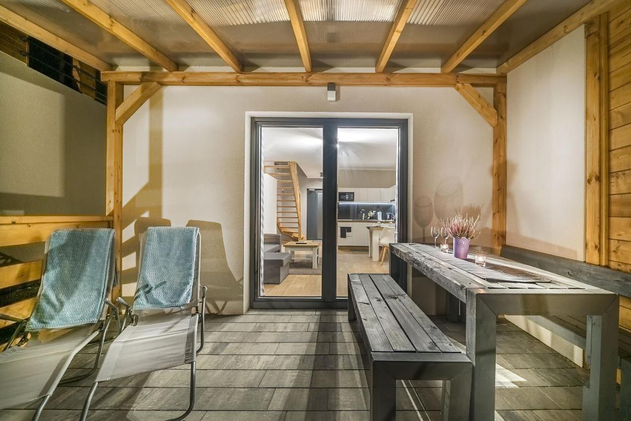 Domki Zlote Piaski Kryty Basen Sauna Jacuzzi Jastrzębia Góra エクステリア 写真