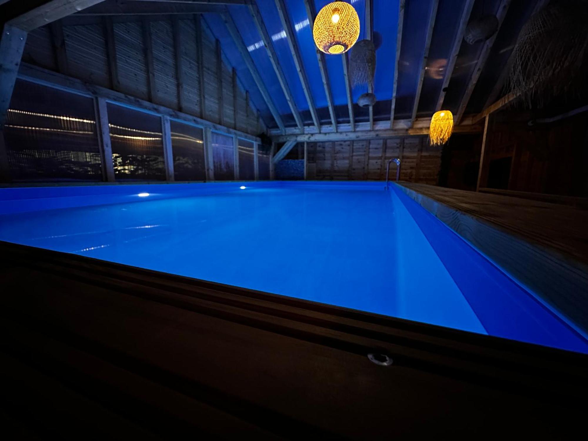 Domki Zlote Piaski Kryty Basen Sauna Jacuzzi Jastrzębia Góra エクステリア 写真