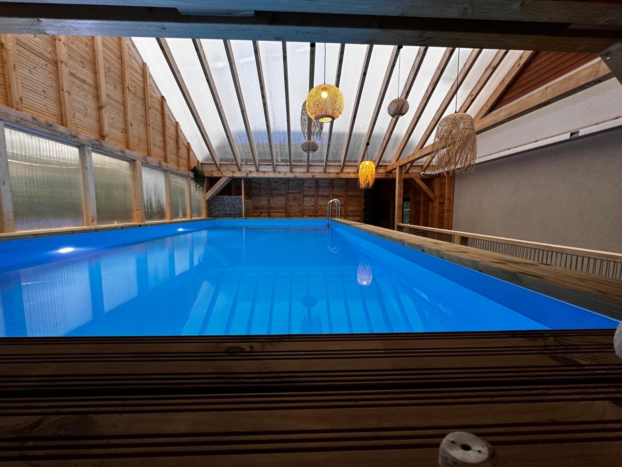 Domki Zlote Piaski Kryty Basen Sauna Jacuzzi Jastrzębia Góra エクステリア 写真